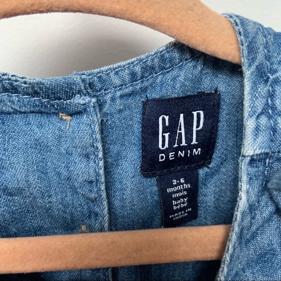 [2/25$✨] Gap Jeans Romper ✨ - Picture 6 of 6